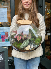 Load image into Gallery viewer, Large Low Sealed Terrarium - *Local Delivery or Local Pick Up Only*
